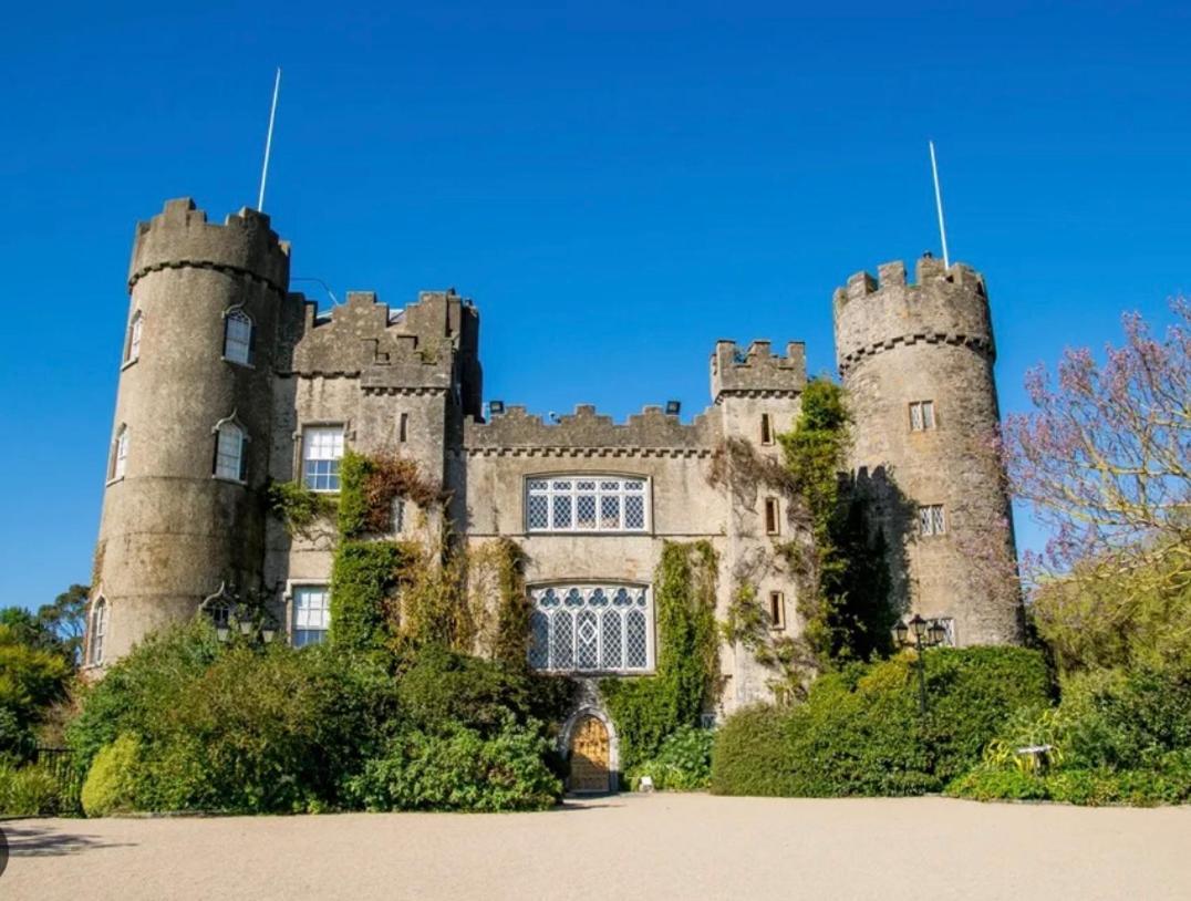 Malahide Guest Rooms Dış mekan fotoğraf